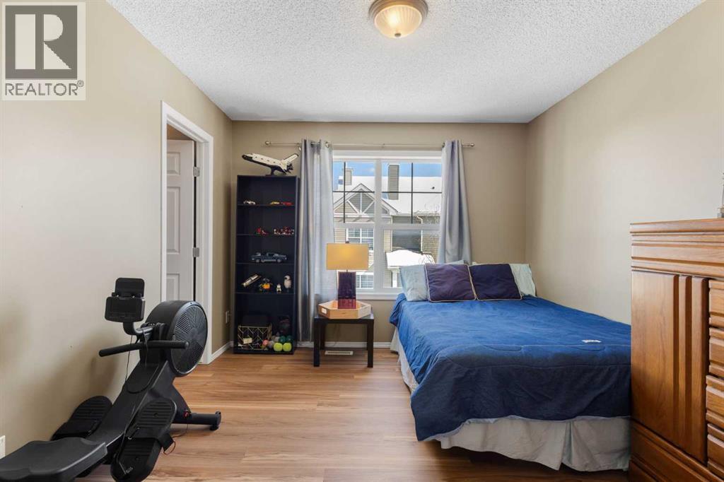 241 Elgin Gardens SE, Calgary, Alberta  T2Z 4T6 - Photo 22 - A2297988