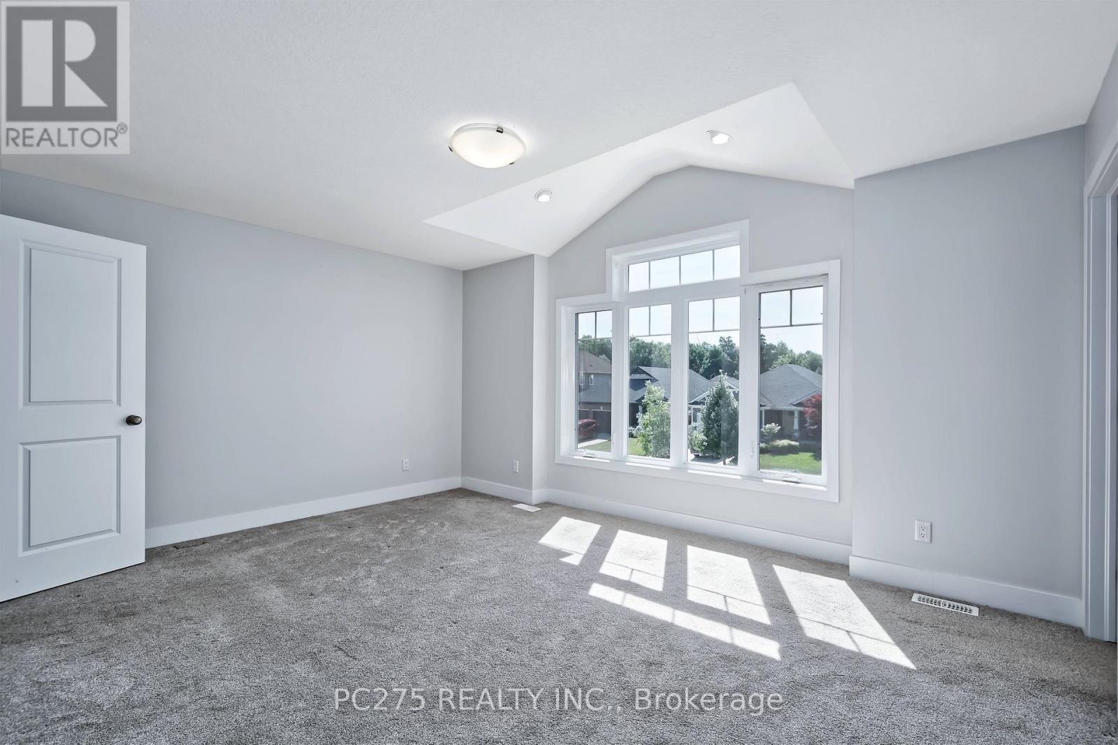 31 Ashberry Place, St. Thomas, Ontario  N5R 0H7 - Photo 19 - X13624690