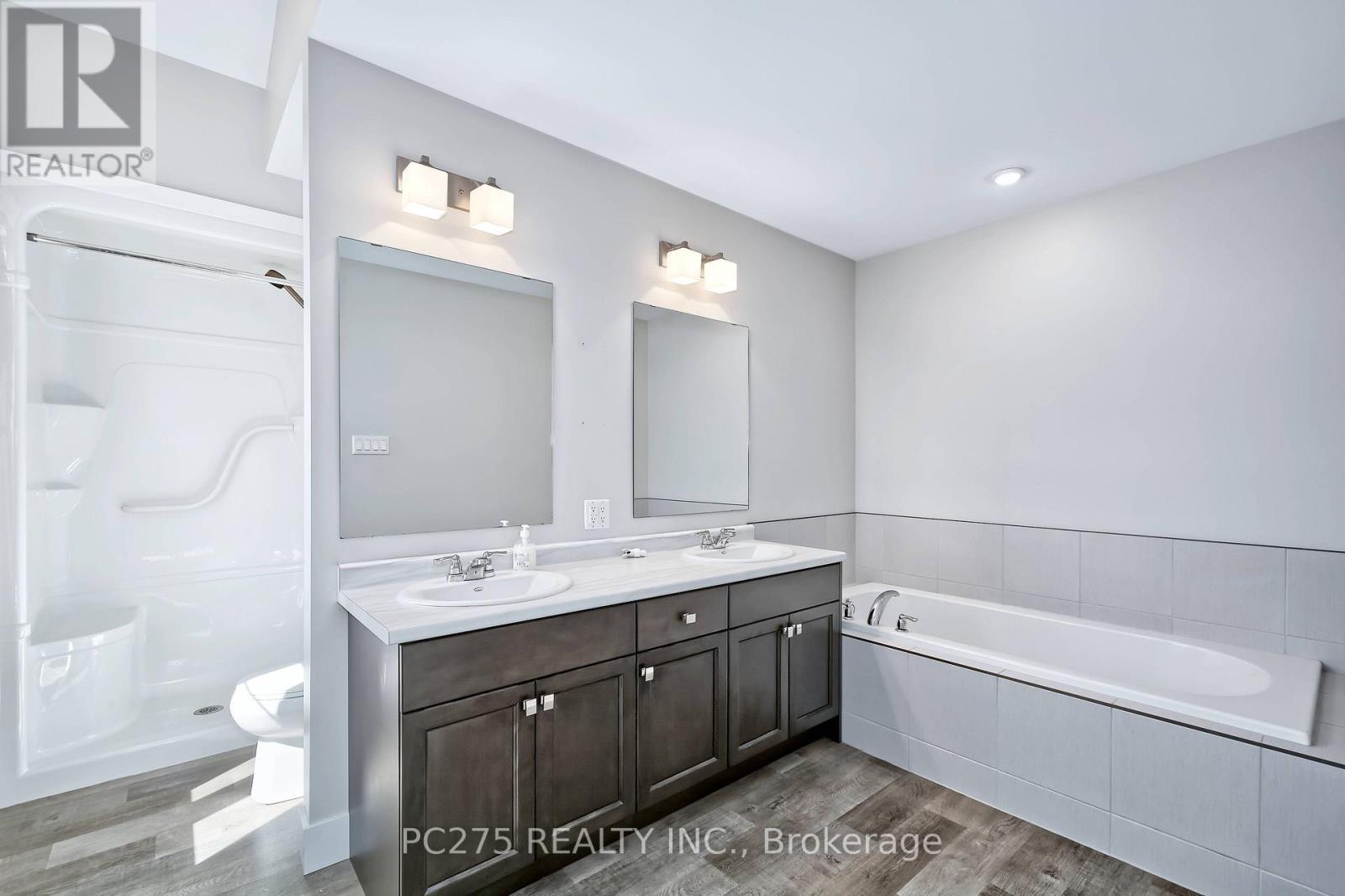 31 Ashberry Place, St. Thomas, Ontario  N5R 0H7 - Photo 22 - X13624690