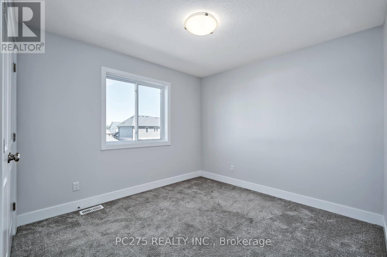 31 Ashberry Place, St. Thomas, Ontario  N5R 0H7 - Photo 23 - X13624690