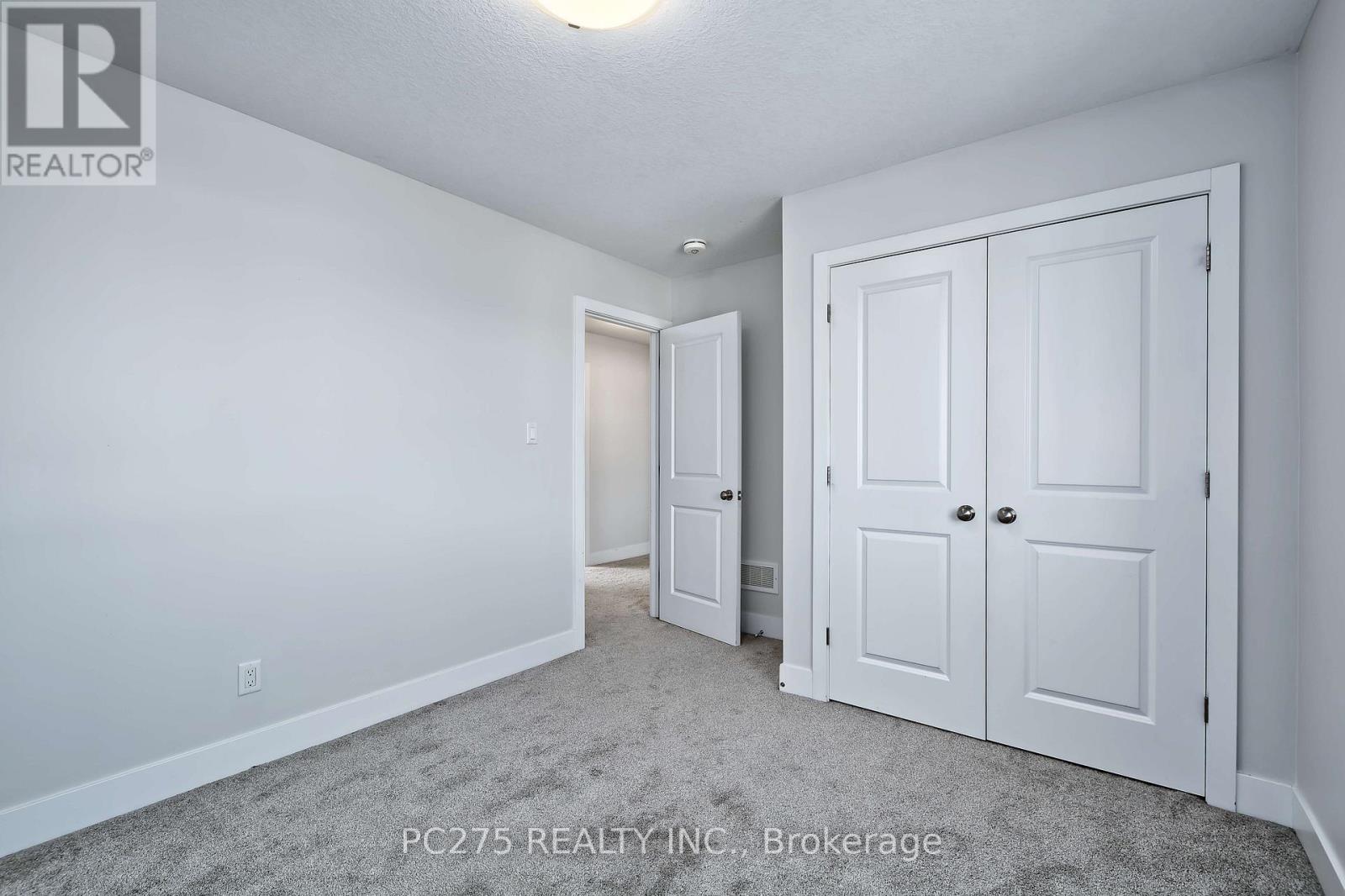31 Ashberry Place, St. Thomas, Ontario  N5R 0H7 - Photo 24 - X13624690