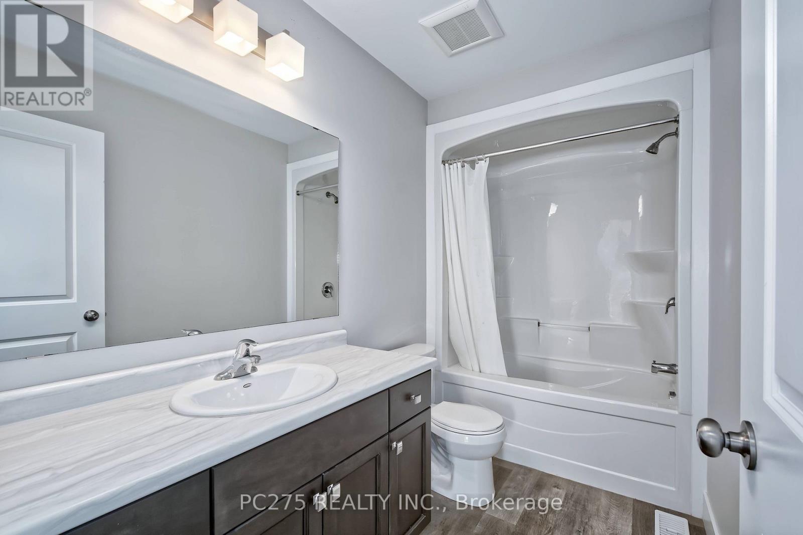 31 Ashberry Place, St. Thomas, Ontario  N5R 0H7 - Photo 27 - X13624690