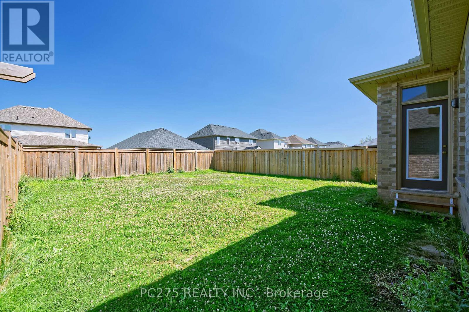 31 Ashberry Place, St. Thomas, Ontario  N5R 0H7 - Photo 34 - X13624690