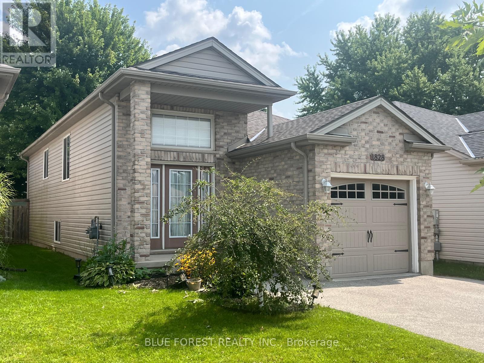 1828 Marconi Boulevard, London East, Ontario  N5V 4Y1 - Photo 1 - X13624708