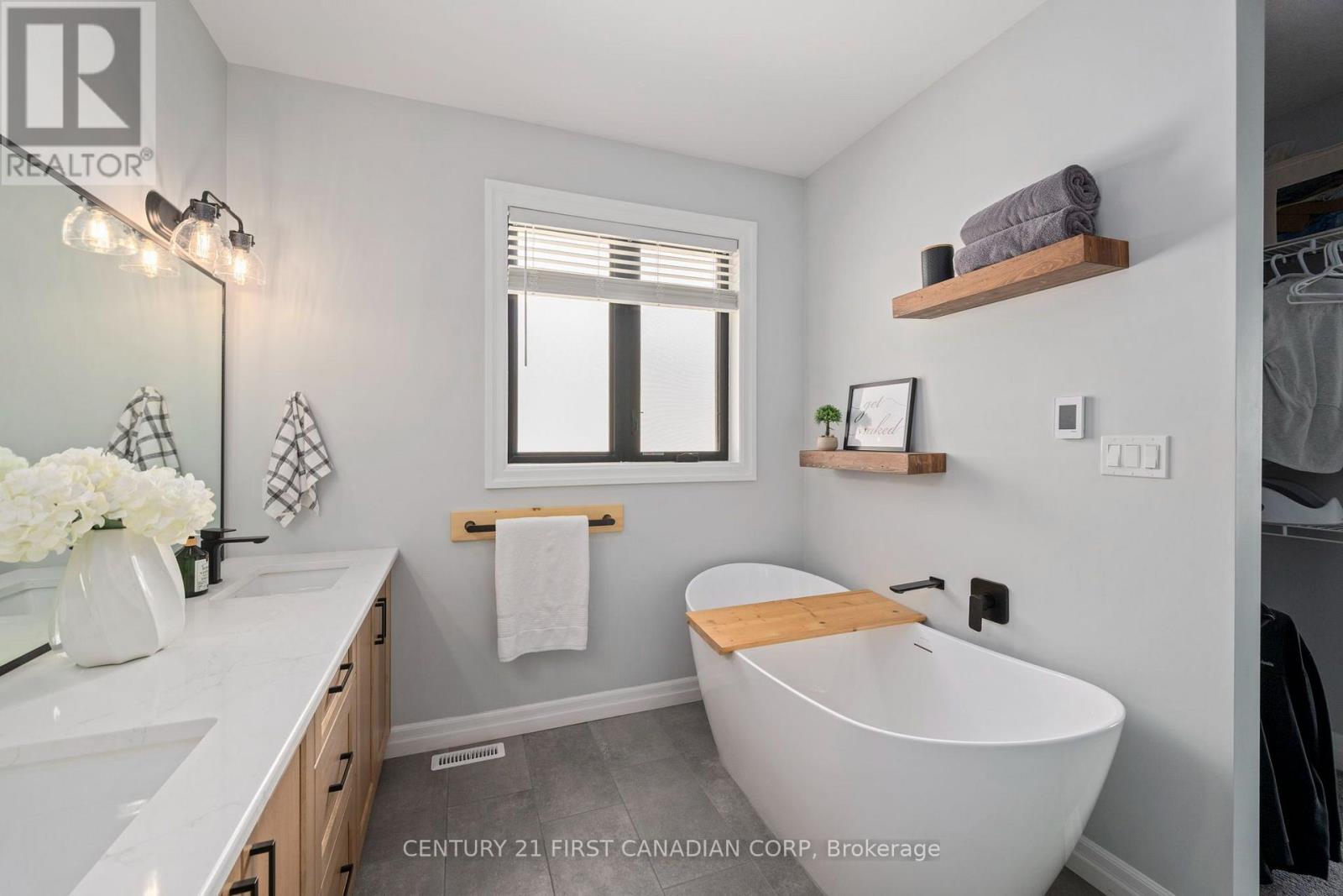 126 Aspen Circle, Thames Centre, Ontario  N0M 2P0 - Photo 15 - X13624938
