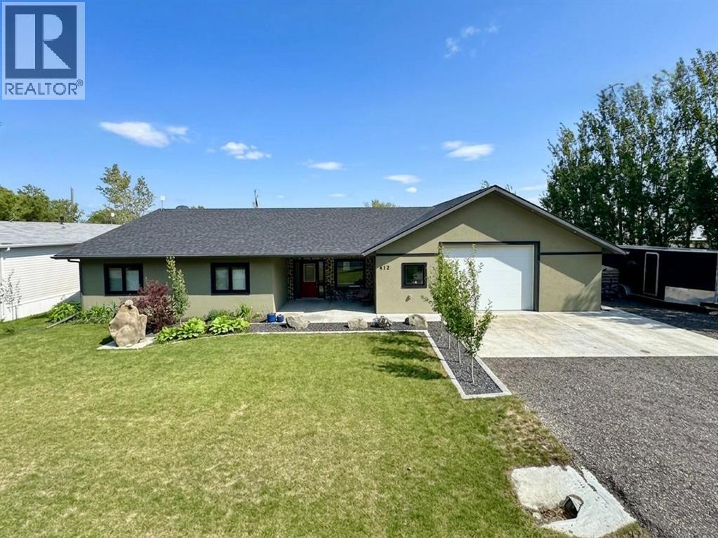 412 Queen Avenue, Monarch, Alberta