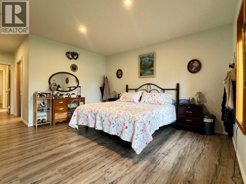 412 Queen Avenue, Monarch, Alberta  T0L 1M0 - Photo 30 - A2320375
