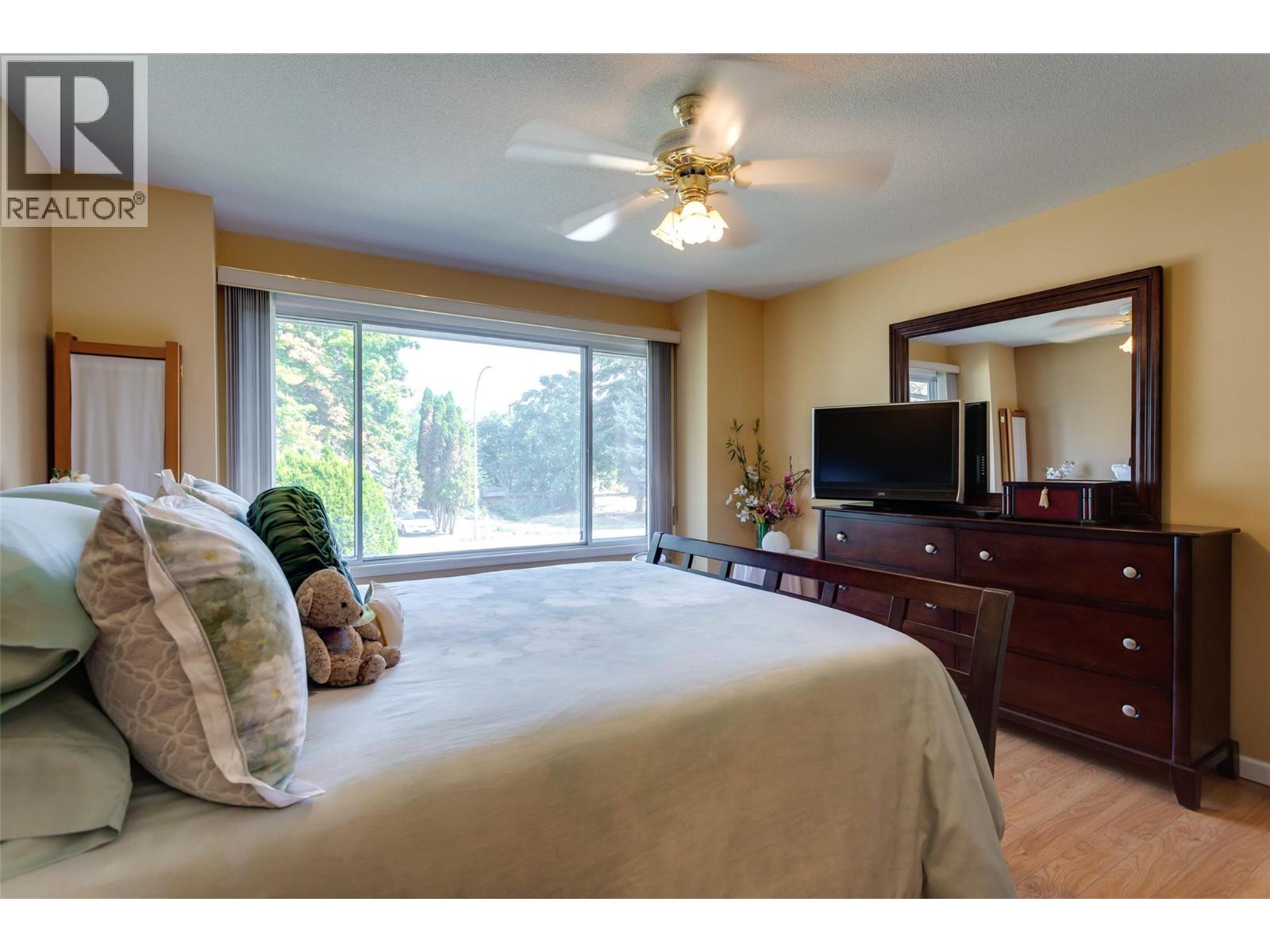 945 Lawrence Avenue Unit# 107, Kelowna, British Columbia  V1Y 6M3 - Photo 21 - 10395306