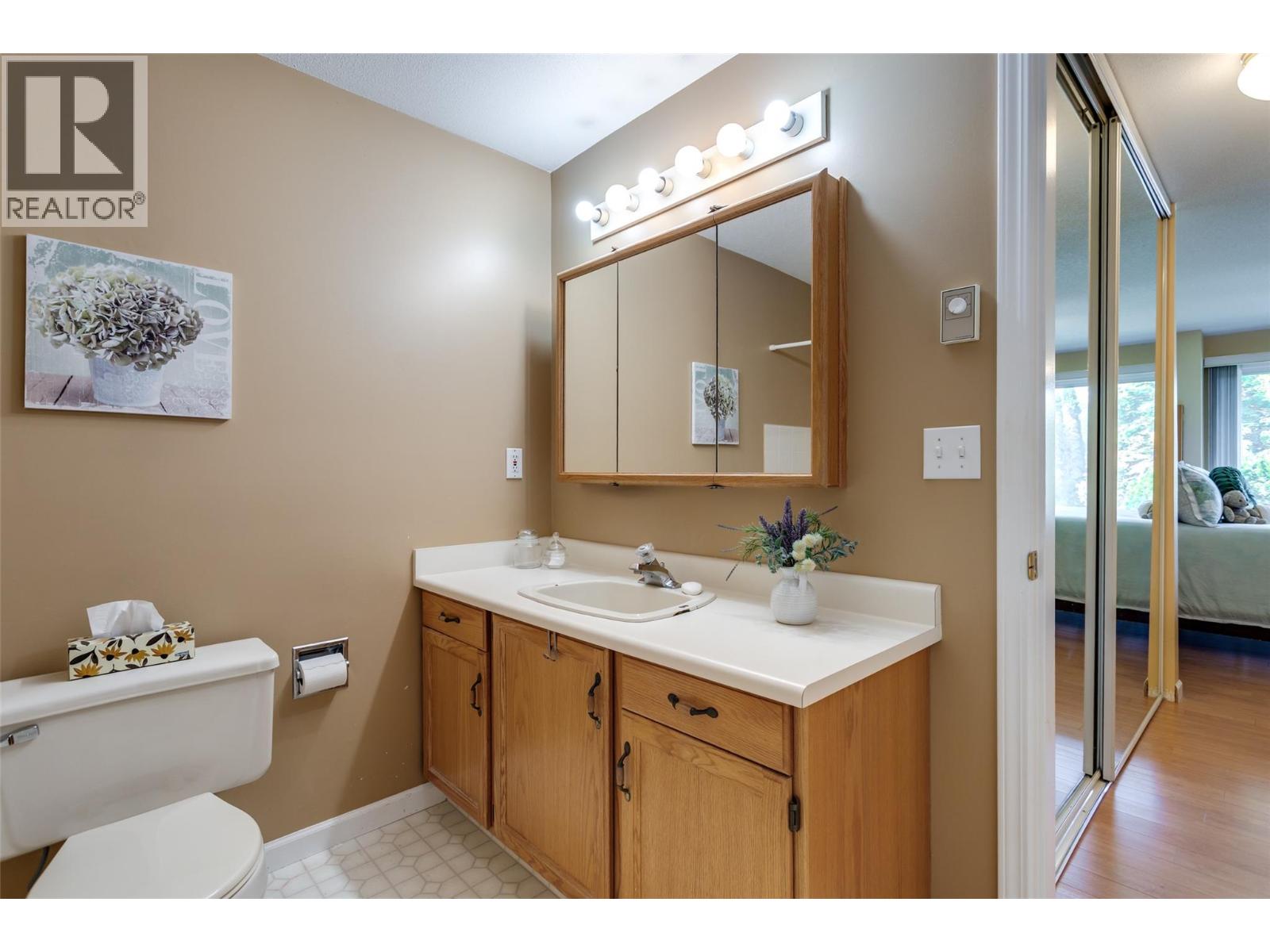 945 Lawrence Avenue Unit# 107, Kelowna, British Columbia  V1Y 6M3 - Photo 24 - 10395306