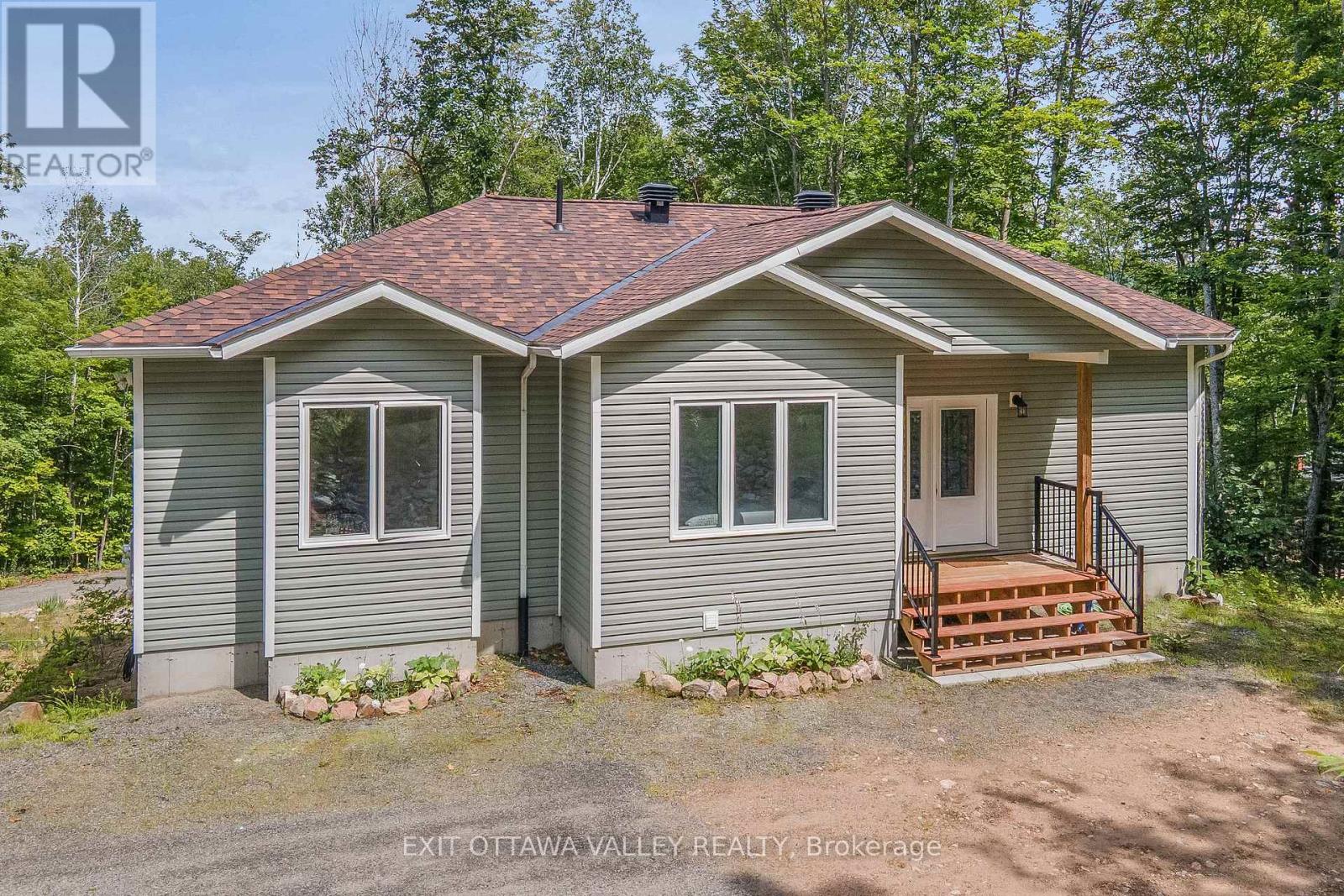 698 Mitchell Road, Madawaska Valley, Ontario  K0J 1B0 - Photo 4 - X13624786
