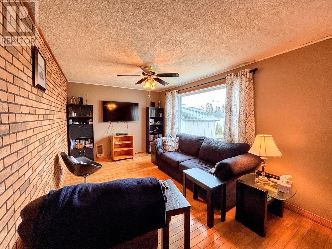 2 King St, Marathon, Ontario  P0T 2E0 - Photo 7 - TB2601195