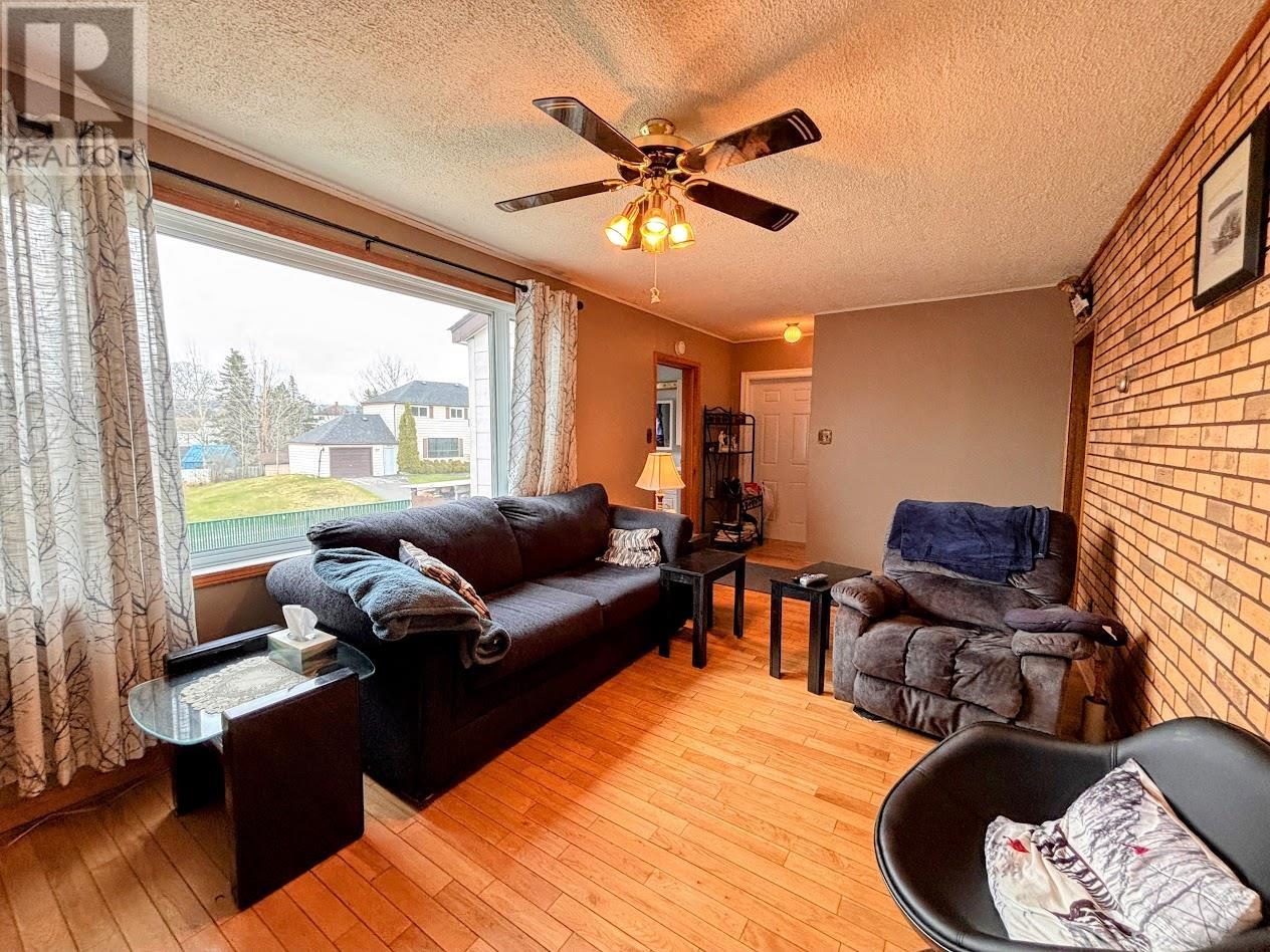 2 King St, Marathon, Ontario  P0T 2E0 - Photo 6 - TB2601195