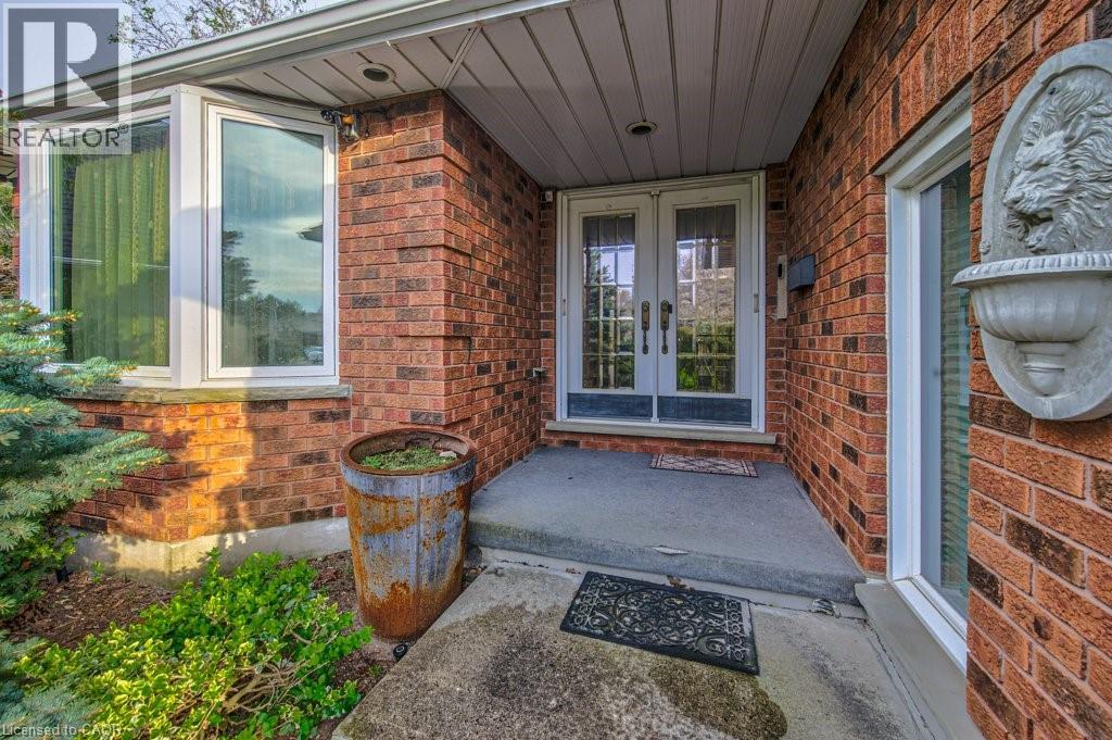 247 Rolling Acres Court, Kitchener, Ontario  N2A 3W5 - Photo 6 - 40840598
