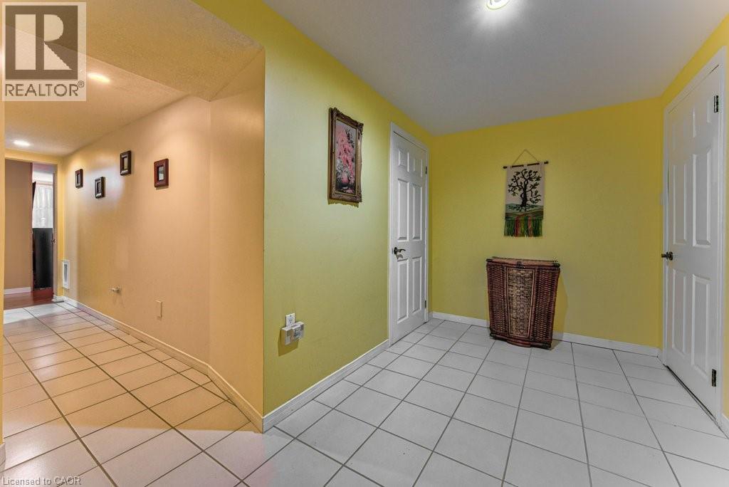 247 Rolling Acres Court, Kitchener, Ontario  N2A 3W5 - Photo 34 - 40840598