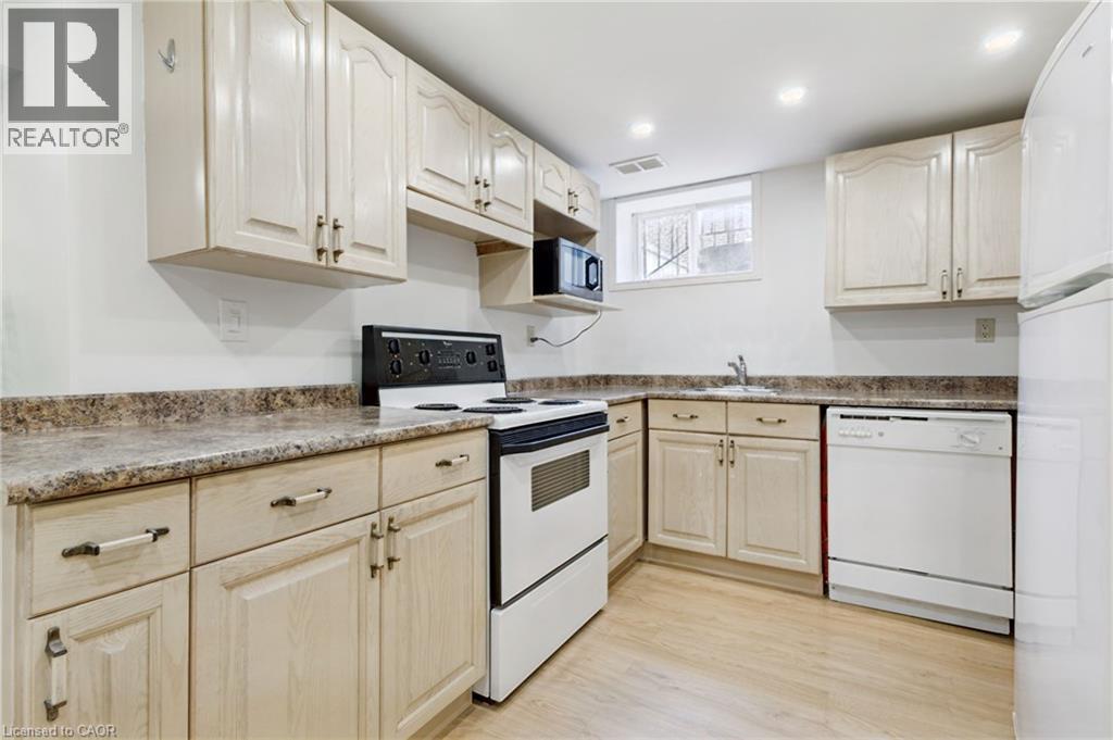 386 Patricia Drive, Burlington, Ontario  L7T 1K2 - Photo 37 - 40851333