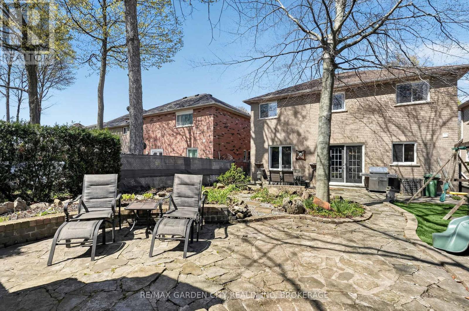 734 Brigadoon Drive, Hamilton, Ontario  L9C 7S2 - Photo 38 - X13624792