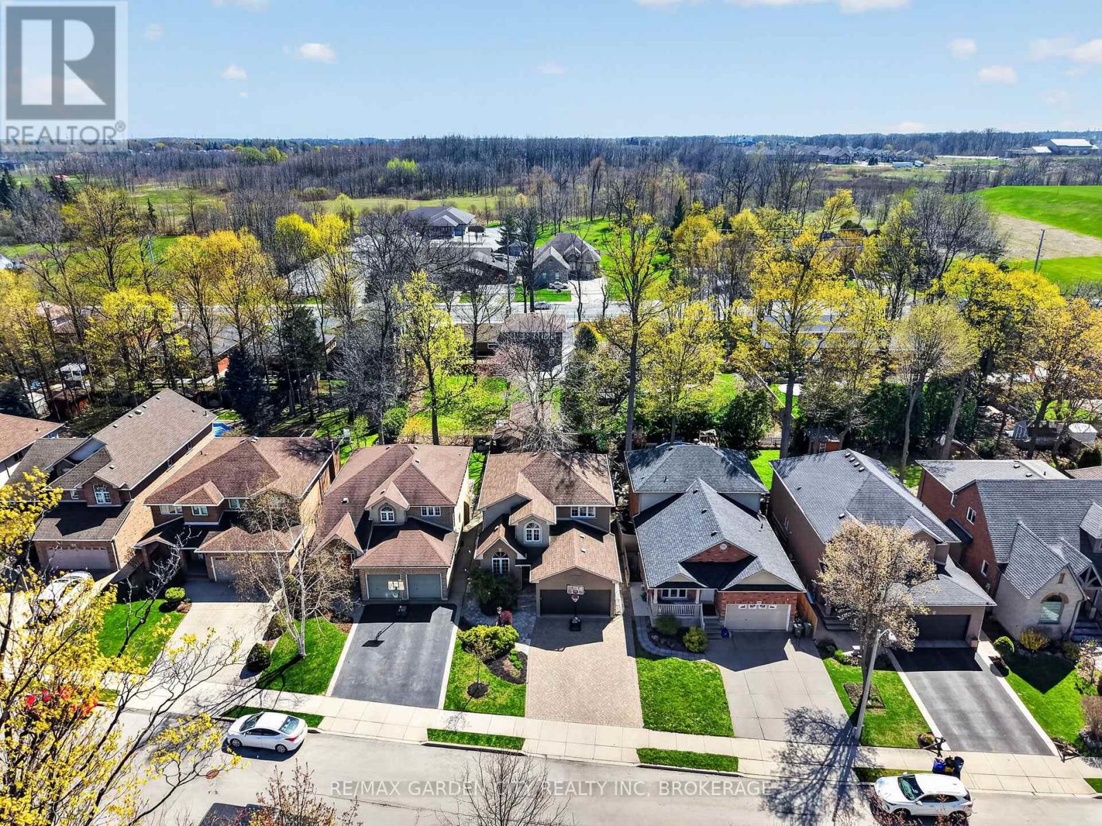 734 Brigadoon Drive, Hamilton, Ontario  L9C 7S2 - Photo 42 - X13624792