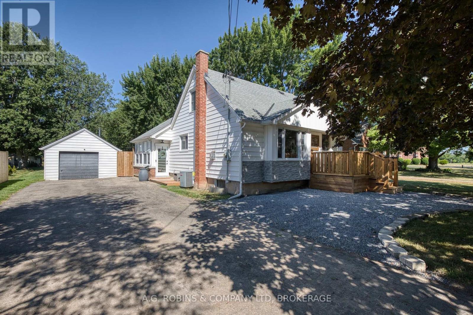 972 SILVER BAY ROAD, Port Colborne, Ontario