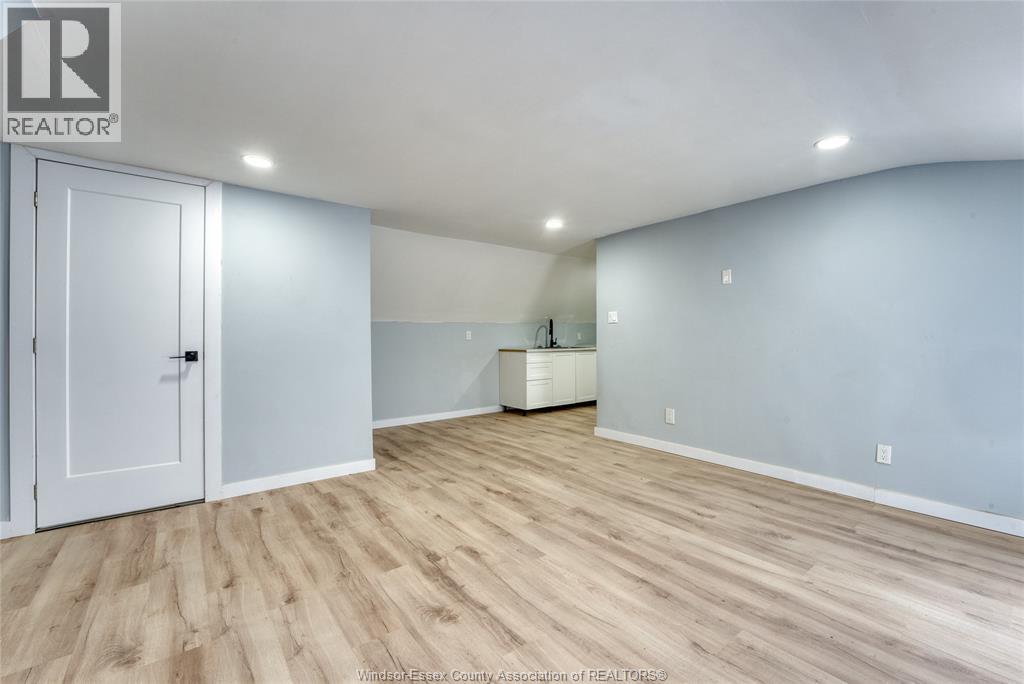1488 Lincoln, Windsor, Ontario  N8Y 2J1 - Photo 25 - 26018521