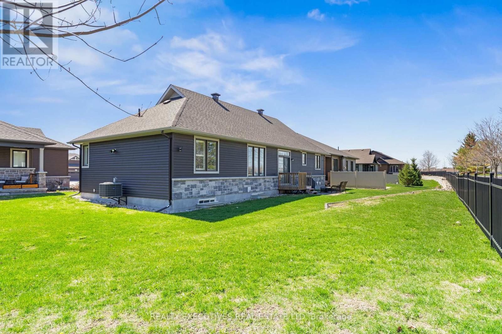 90 Magnolia Way, North Grenville, Ontario  K0G 1J0 - Photo 37 - X13624836