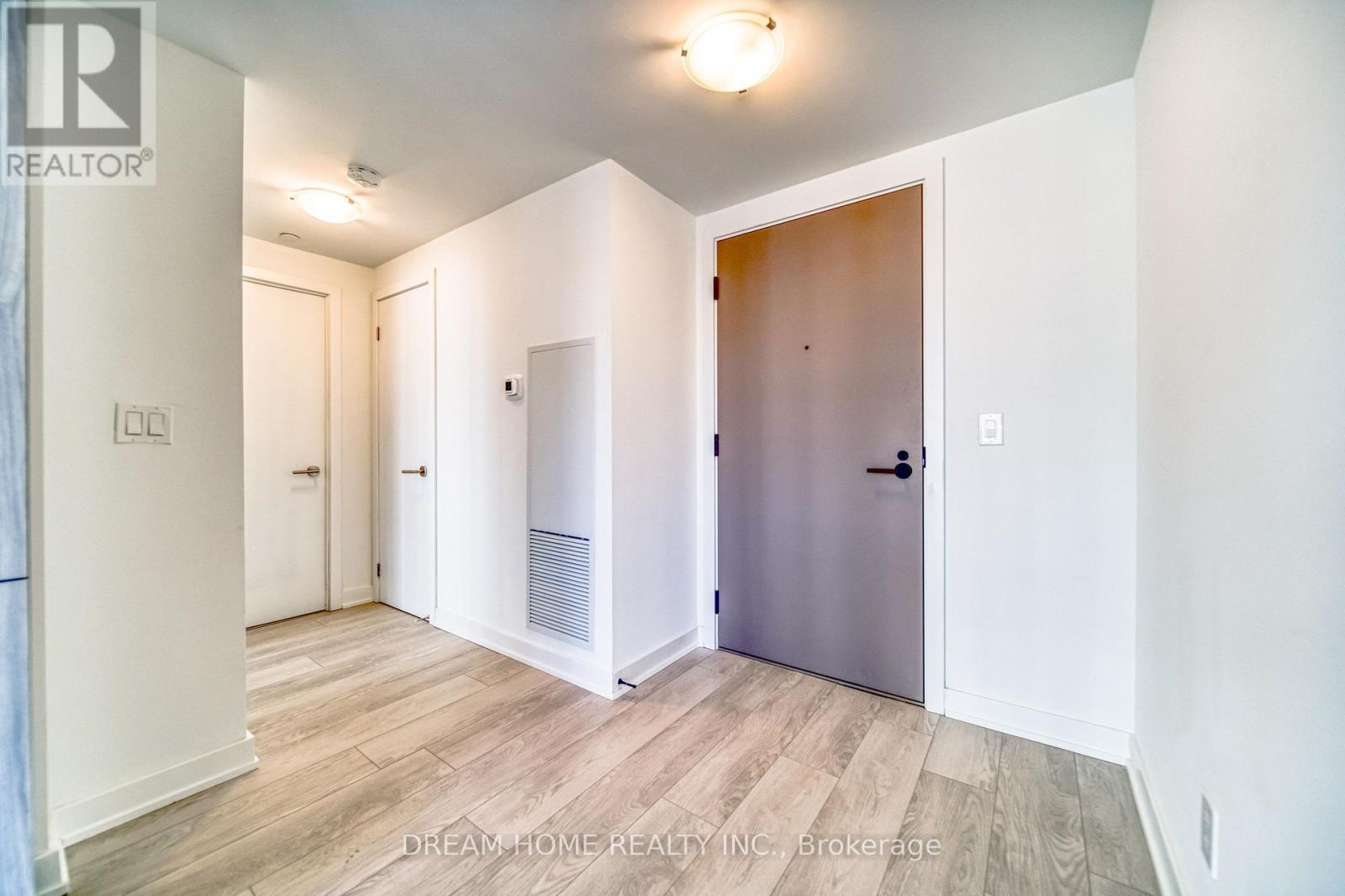 1004 - 47 Mutual Street, Toronto, Ontario  M5B 0C6 - Photo 3 - C13624688