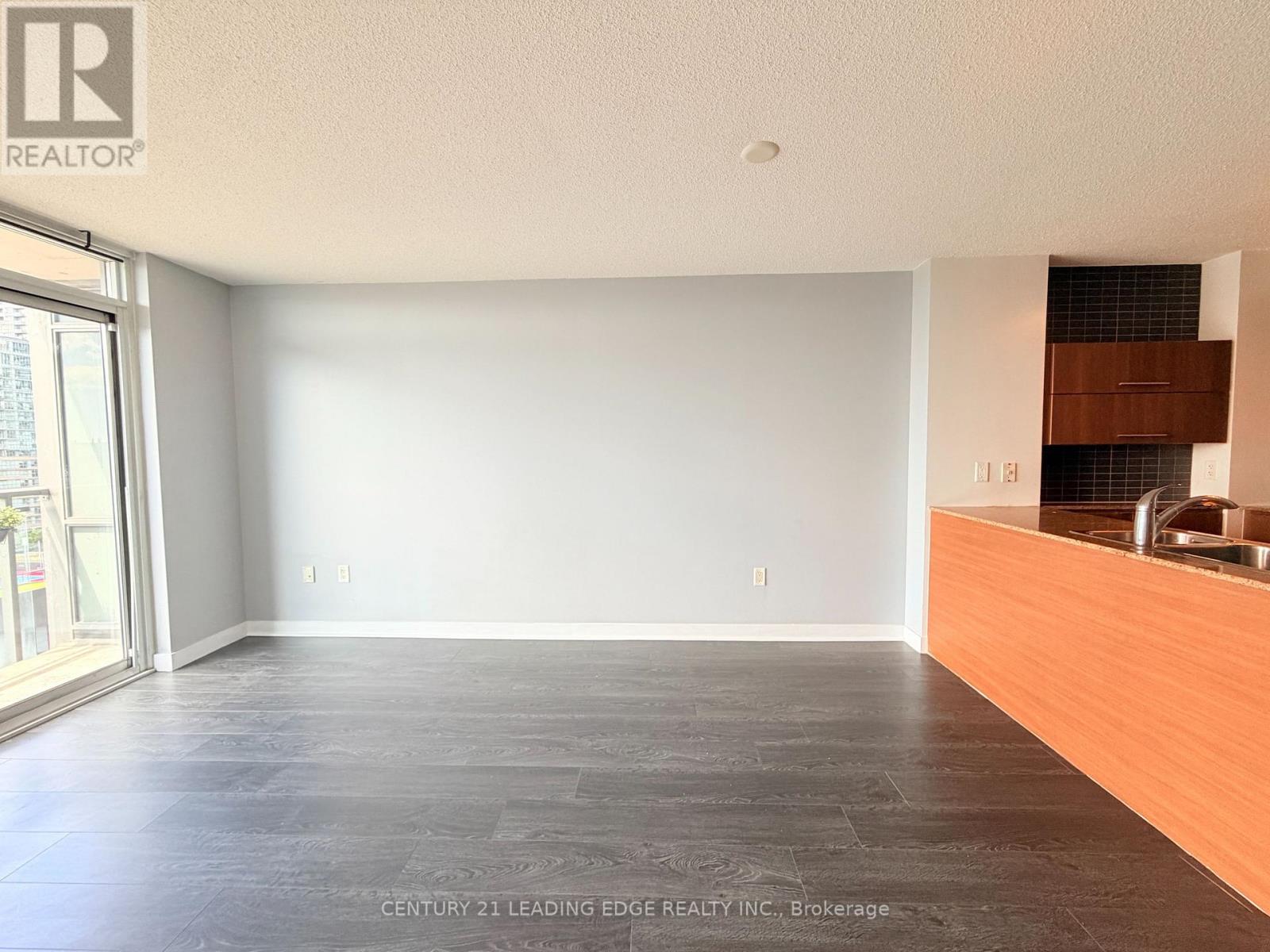 1501 - 11 Brunel Court, Toronto, Ontario  M5V 3Y3 - Photo 15 - C13624702