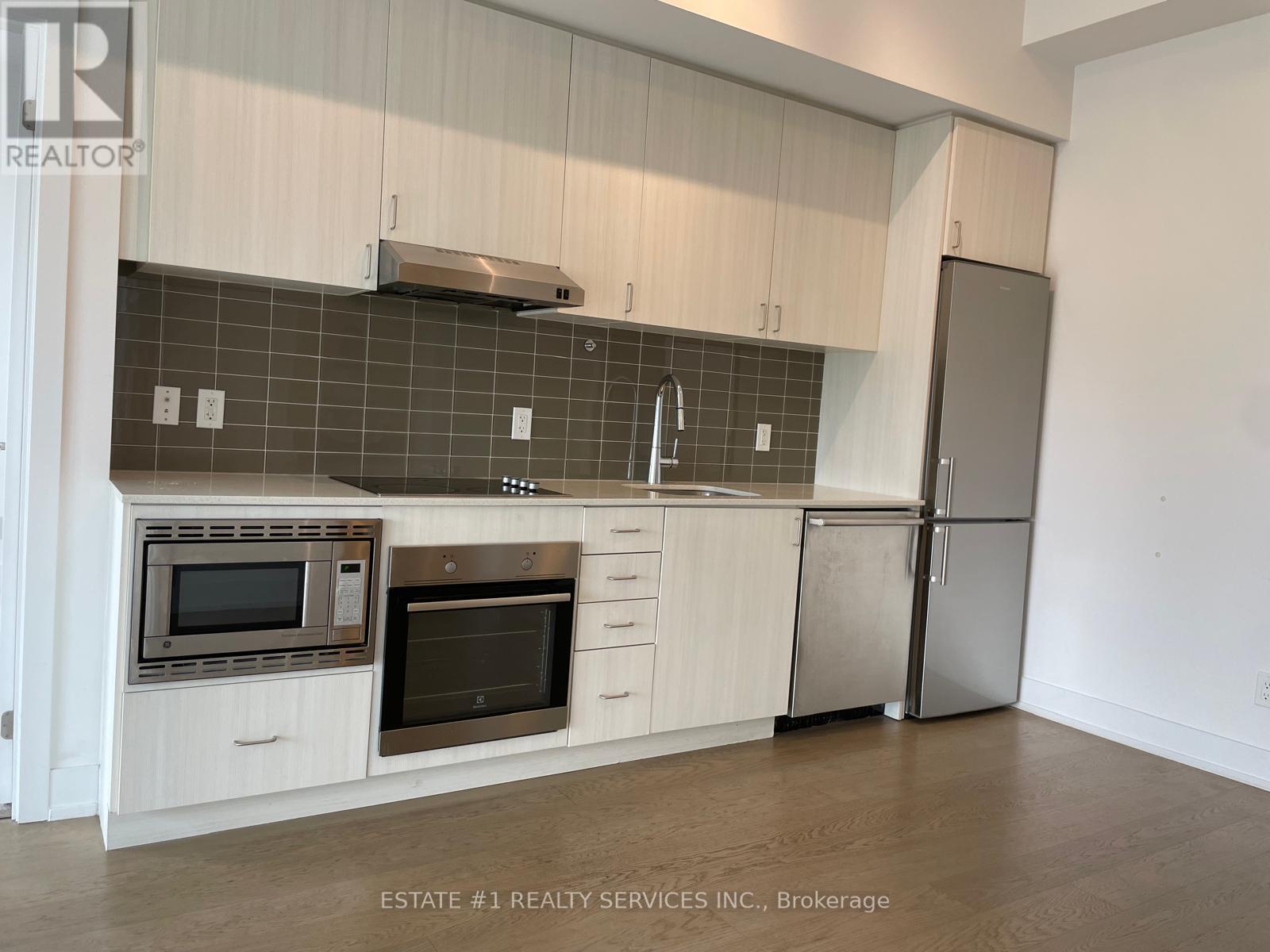 812 - 7 Kenaston Gardens, Toronto, Ontario  M2K 0E9 - Photo 1 - C13624812