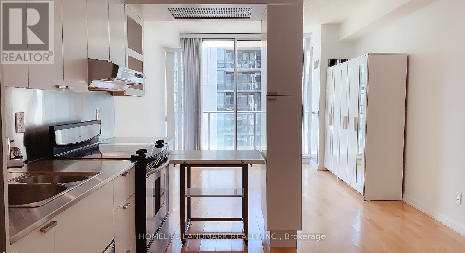 1535 - 111 Elizabeth Street, Toronto, Ontario  M5G 1P7 - Photo 4 - C13624830