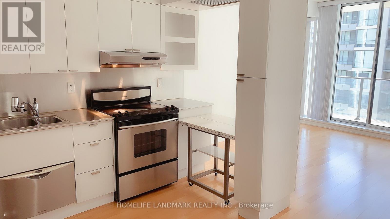 1535 - 111 Elizabeth Street, Toronto, Ontario  M5G 1P7 - Photo 5 - C13624830