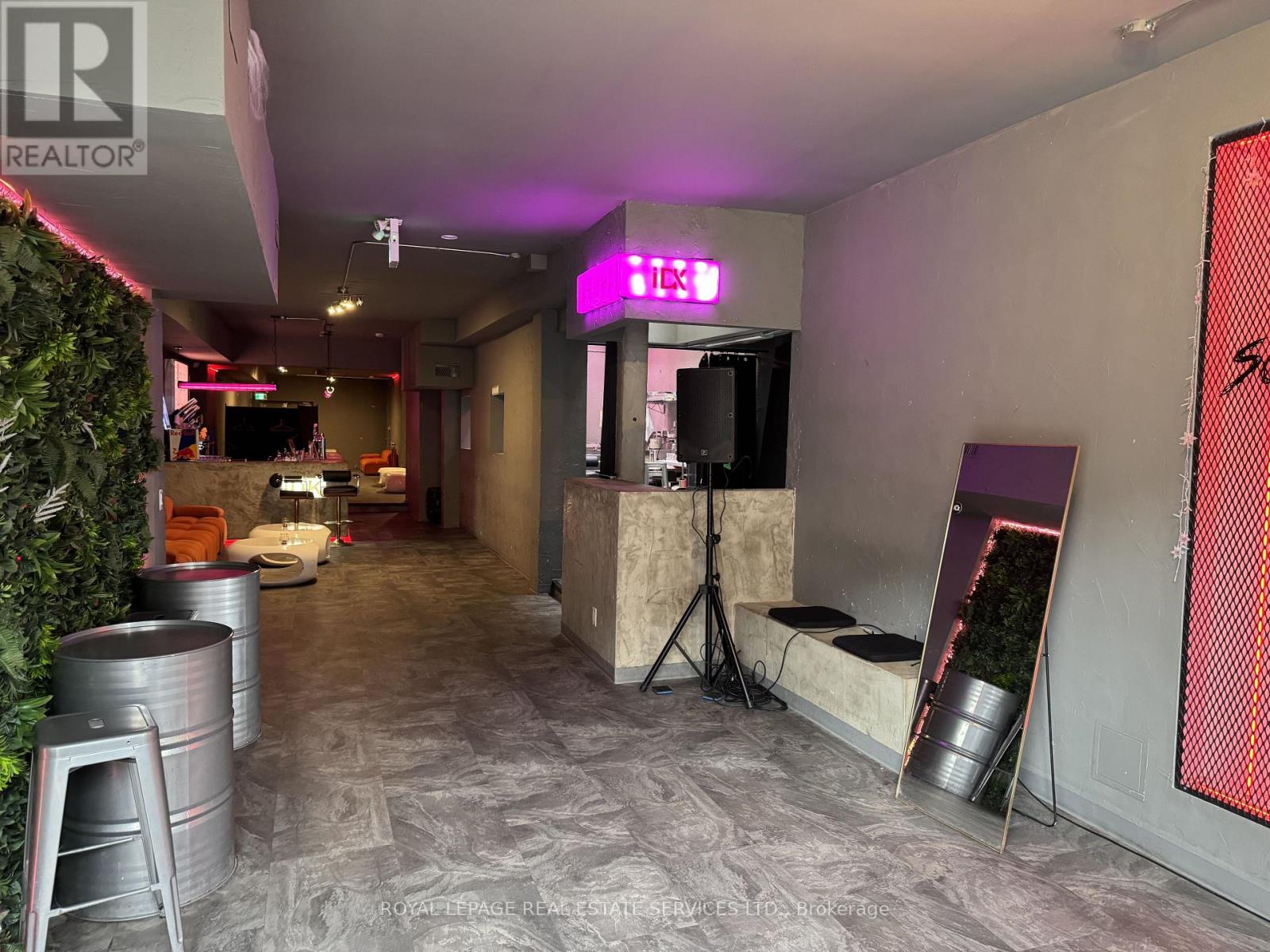 MAIN FLOOR - 172 OSSINGTON AVENUE, Toronto, Ontario