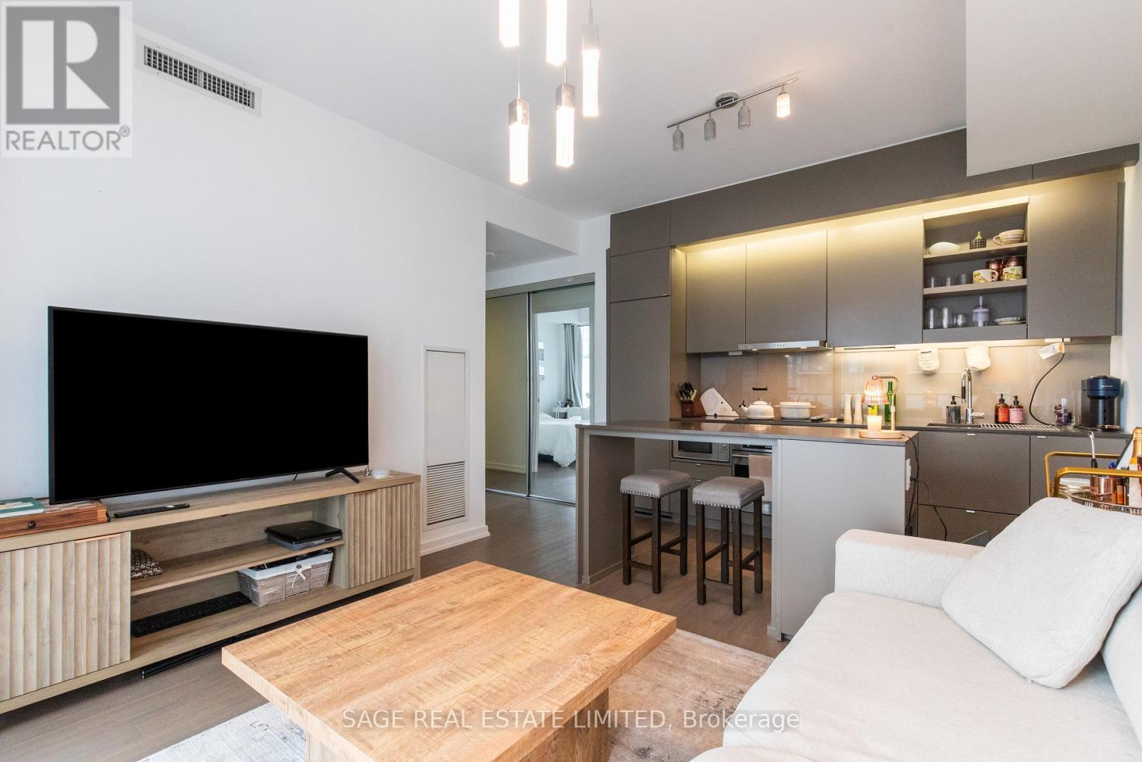 3308 - 101 PETER STREET, Toronto, Ontario