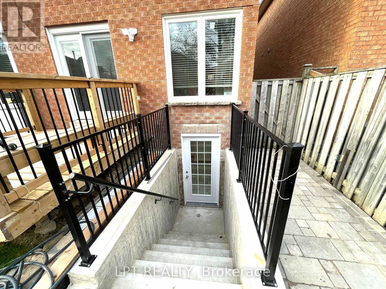 Bsmt - 17 Glenheather Terrace, Toronto, Ontario  M1B 5H3 - Photo 5 - E13624782