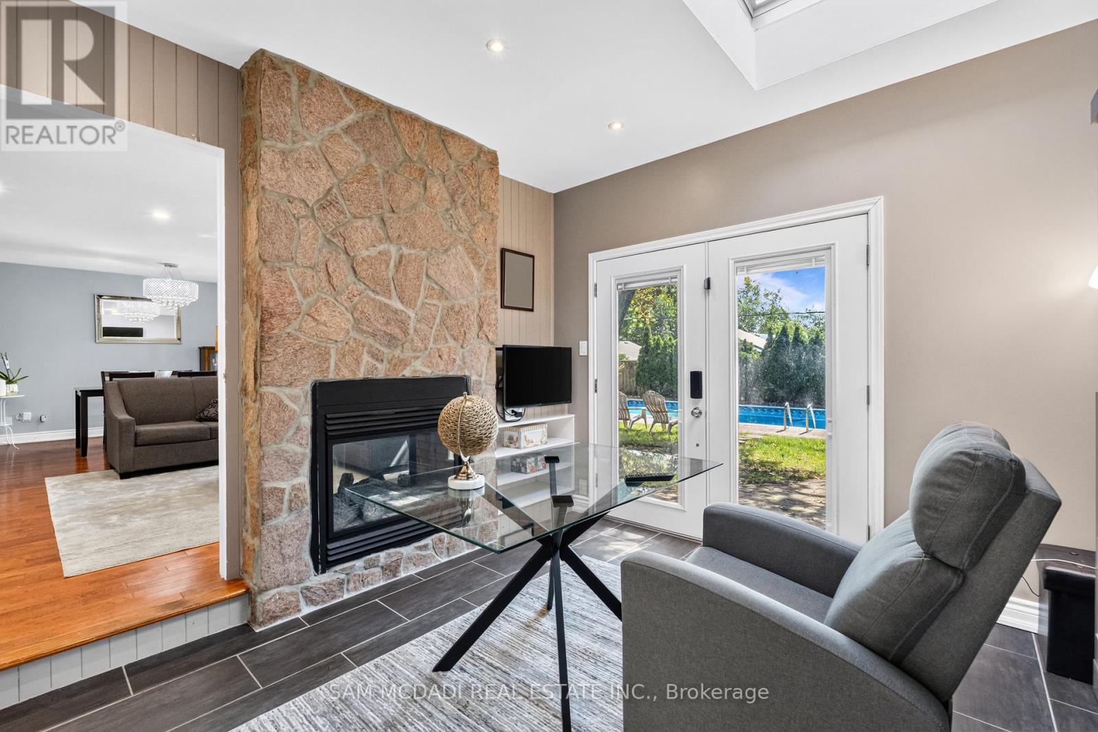 188 Birkdale Road, Toronto, Ontario  M1P 3S1 - Photo 15 - E13624798
