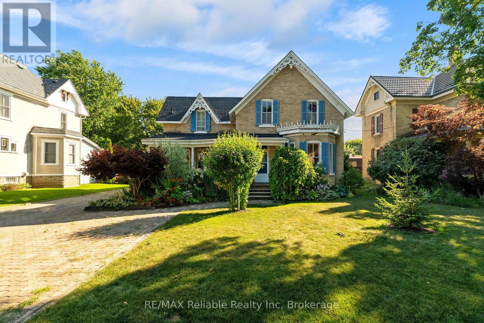 111 JOHN STREET, huron east (seaforth), Ontario
