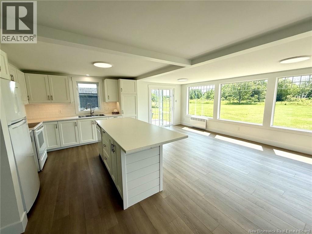 10172 Route 113, Miscou, New Brunswick  E8T 2B4 - Photo 11 - NB145114