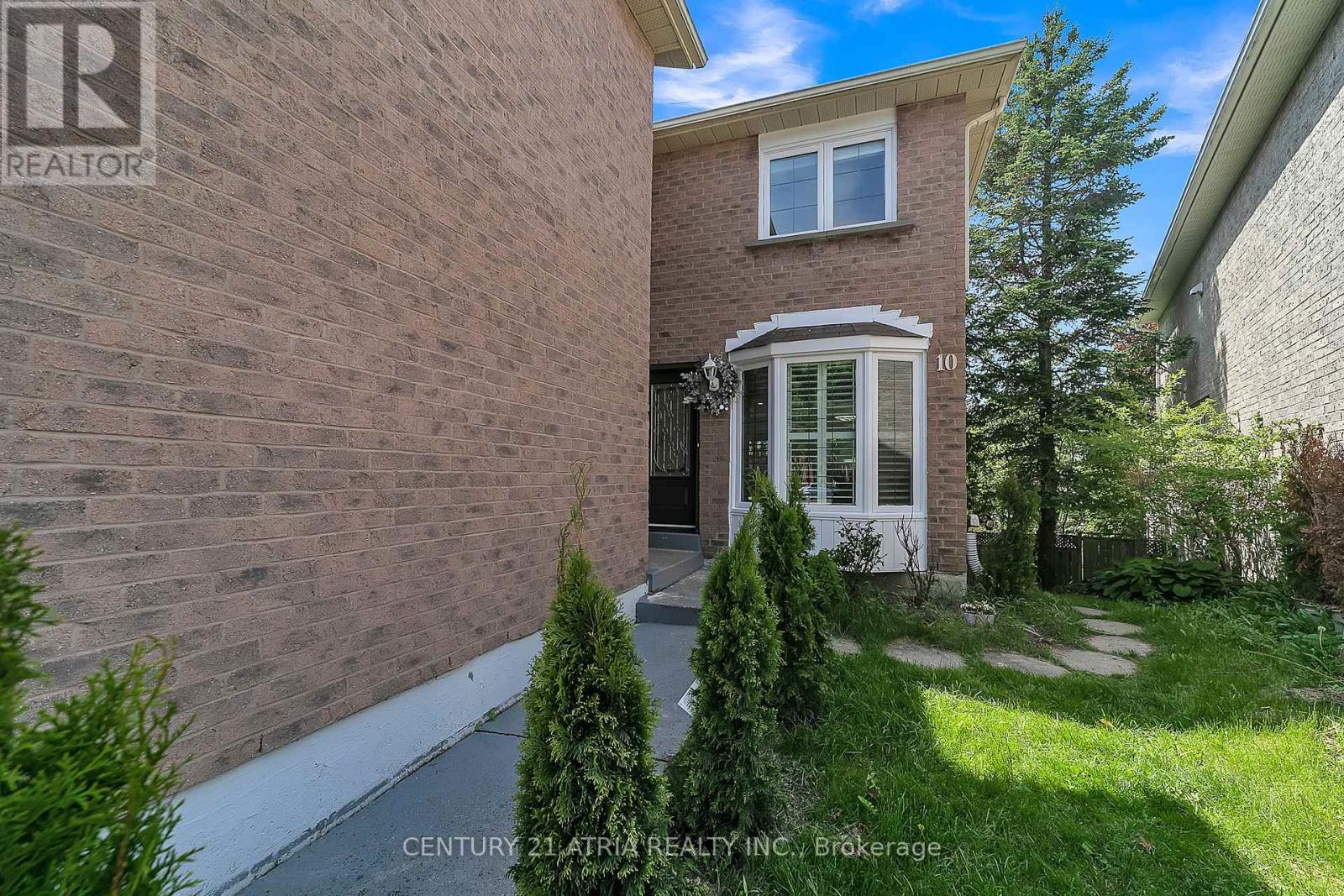10 PARK LN CIRCLE