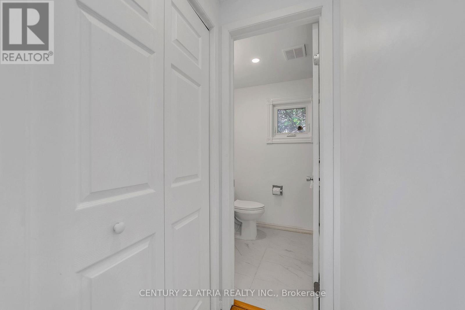 10 Park Ln Circle, Richmond Hill (South Richvale), Ontario  L4C 6S8 - Photo 40 - N13624734