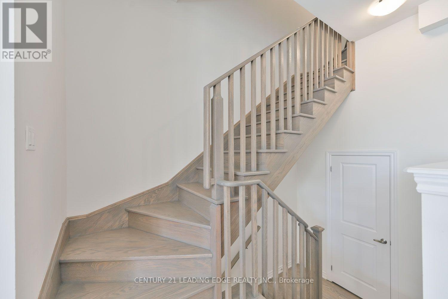 30 William Shearn Crescent, Markham, Ontario  L6C 3J4 - Photo 18 - N13624826