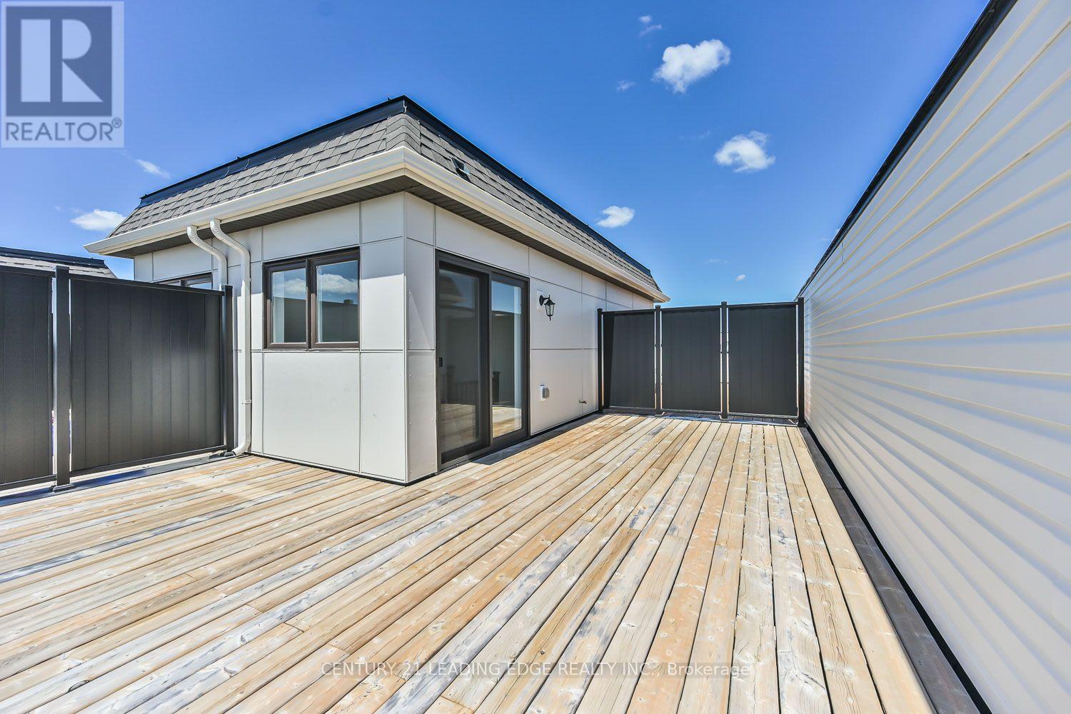 30 William Shearn Crescent, Markham, Ontario  L6C 3J4 - Photo 32 - N13624826