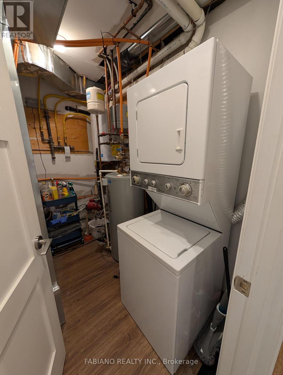 Lower - 1036 Dovercourt Road, Toronto, Ontario M6H 2X8 - Photo 16 - W13624756