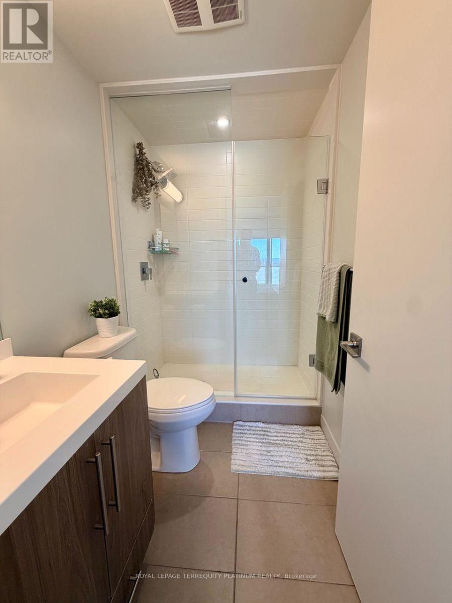 1706 - 2081 Fairview Street, Burlington, Ontario  L7R 0E4 - Photo 10 - W13624794