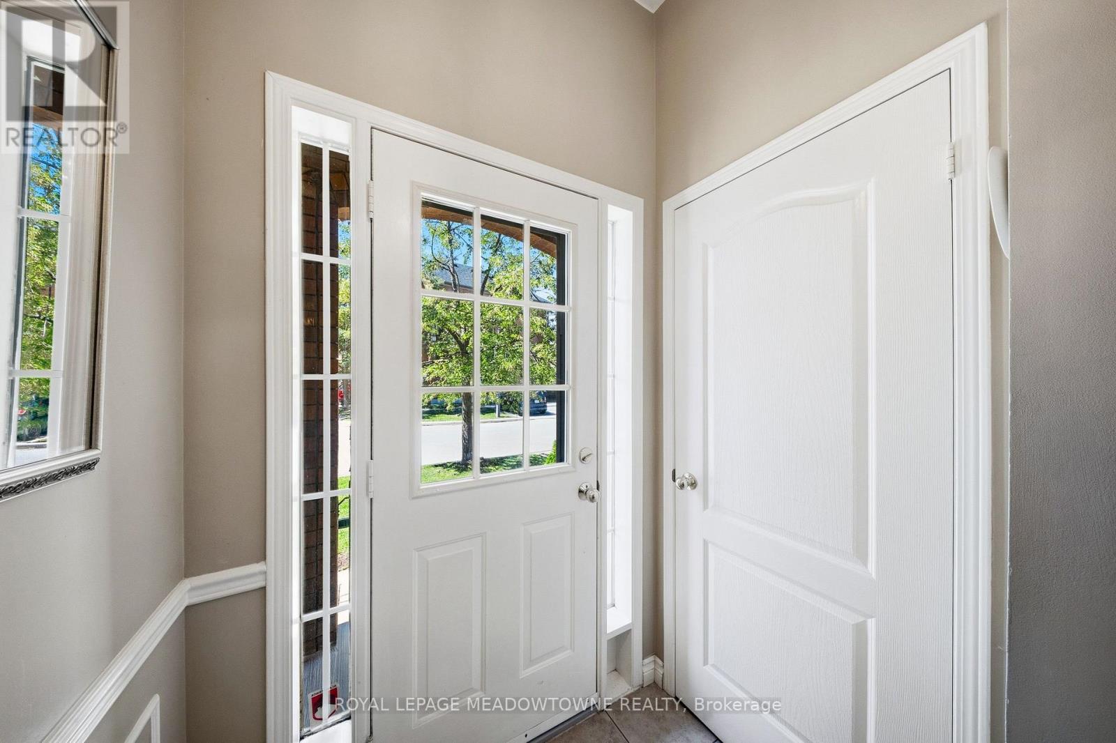 21 - 5530 Glen Erin Drive, Mississauga, Ontario  L5M 6E8 - Photo 4 - W13624820