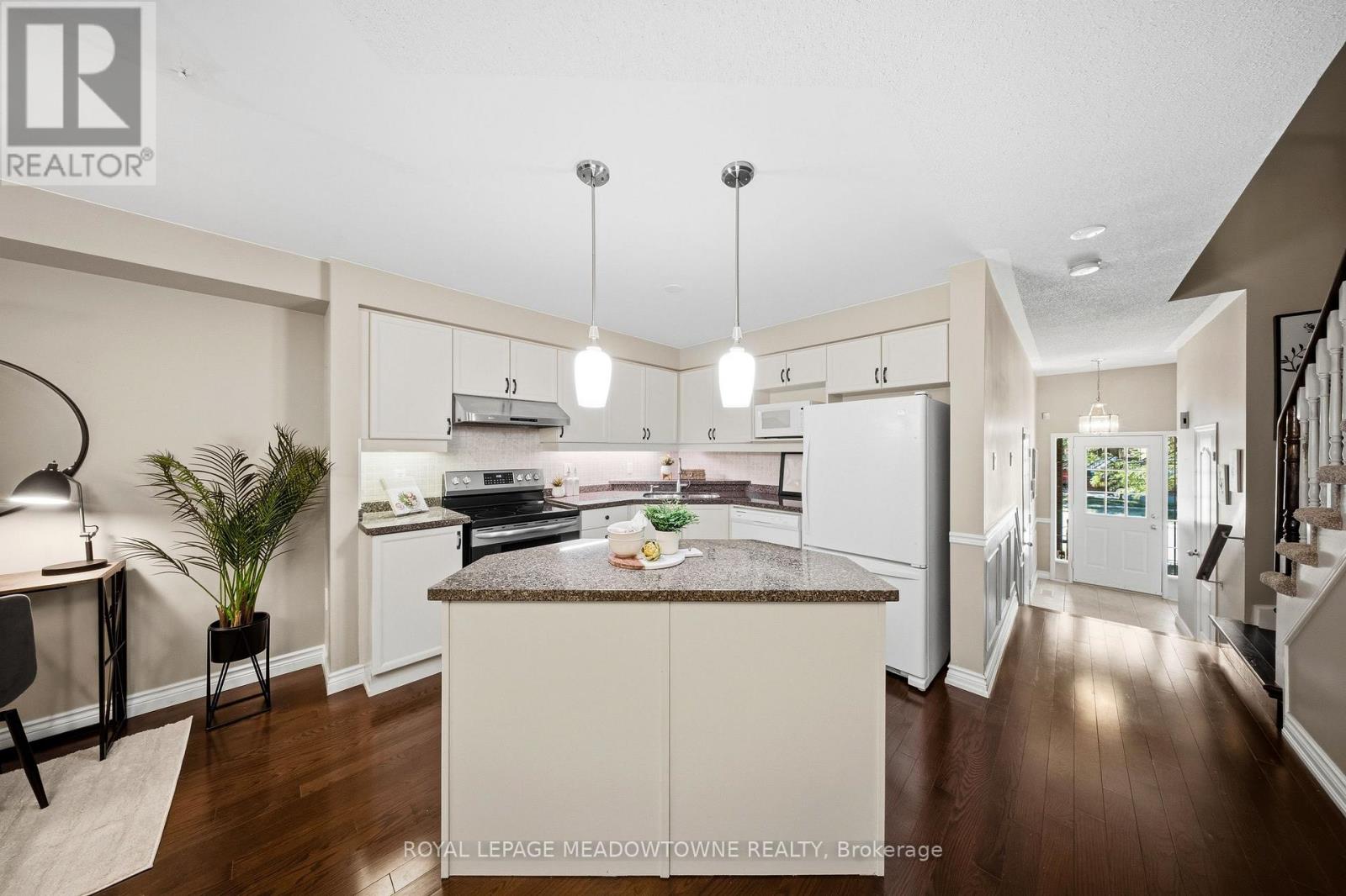 21 - 5530 Glen Erin Drive, Mississauga, Ontario  L5M 6E8 - Photo 8 - W13624820