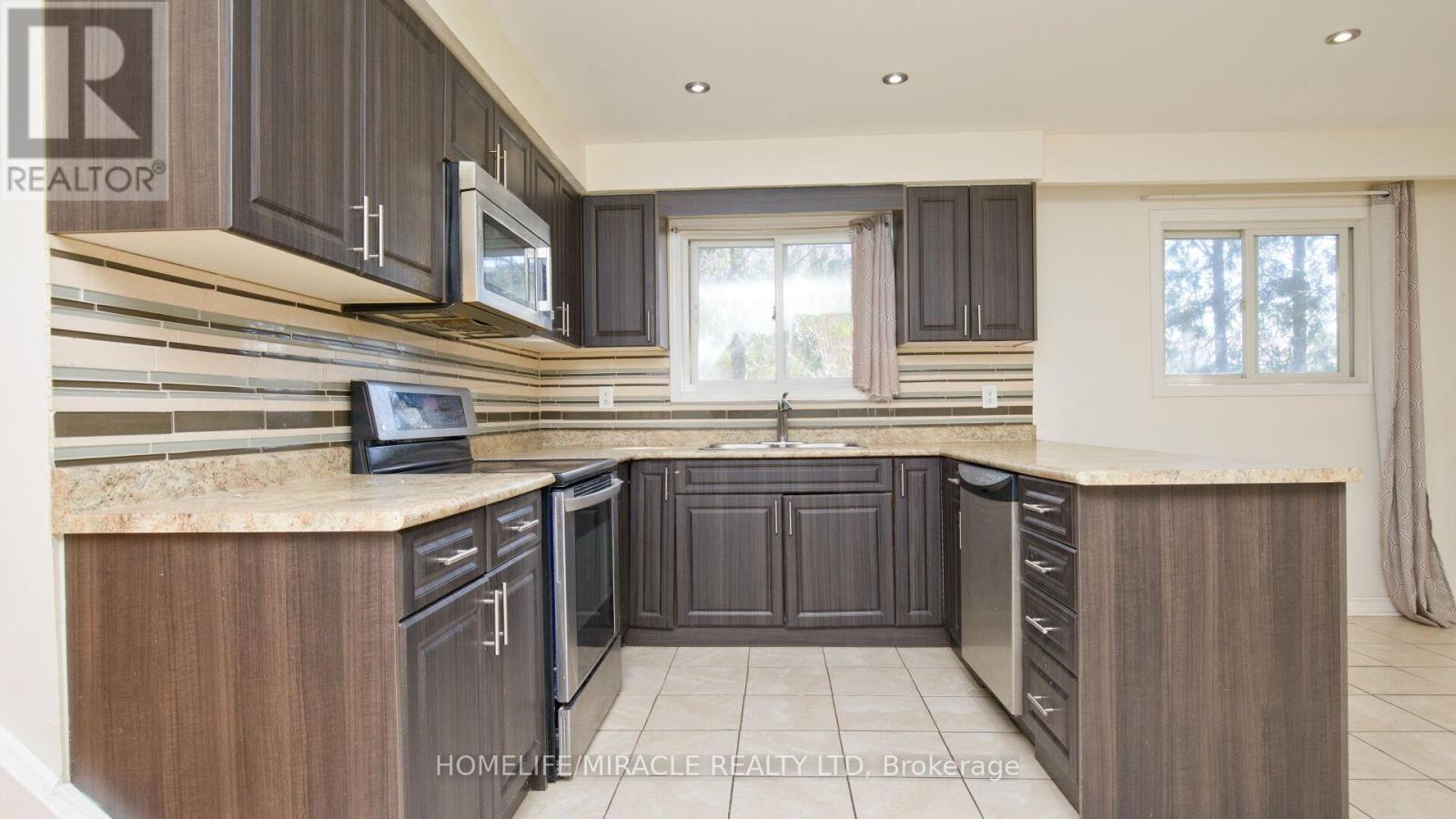 38 Medici Place, Brampton, Ontario  L6S 3C6 - Photo 12 - W13624922