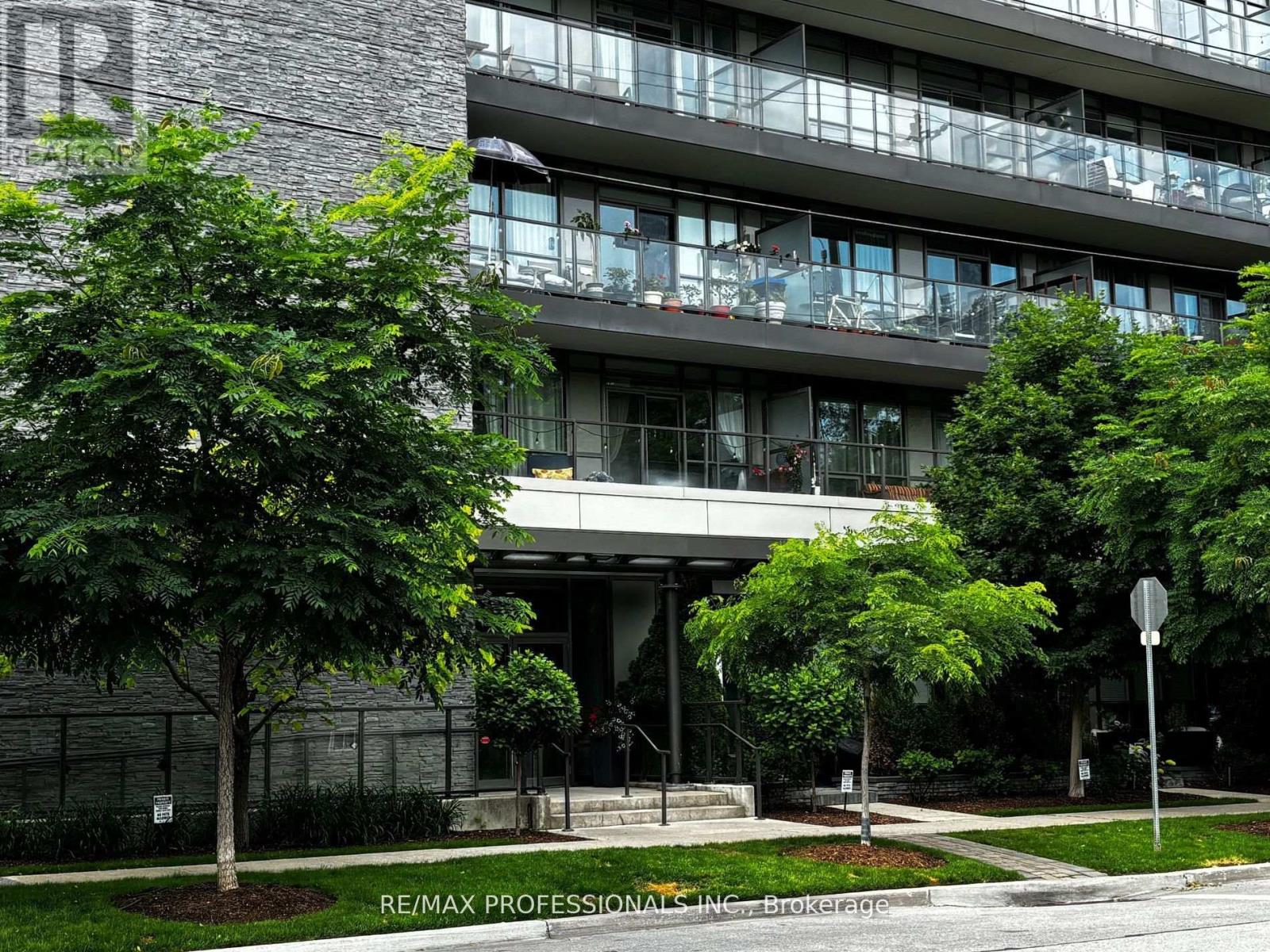 616 - 8 Fieldway Road, Toronto, Ontario  M8Z 0C3 - Photo 3 - W13624946