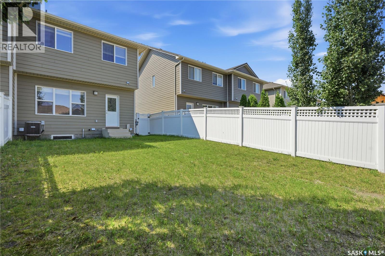 924 Stonebridge Common, Saskatoon, Saskatchewan  S7T 0N2 - Photo 42 - SK044100