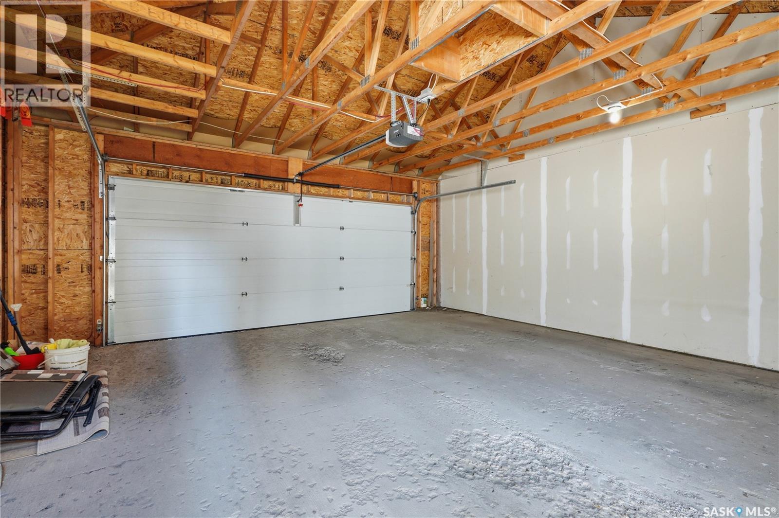 924 Stonebridge Common, Saskatoon, Saskatchewan  S7T 0N2 - Photo 44 - SK044100