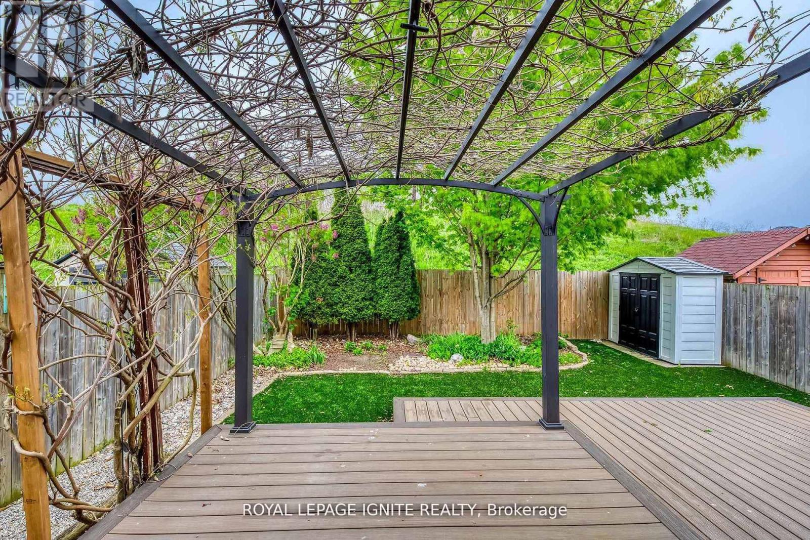 64 Templewood Drive, Kitchener, Ontario  N2R 1X3 - Photo 45 - X13624770