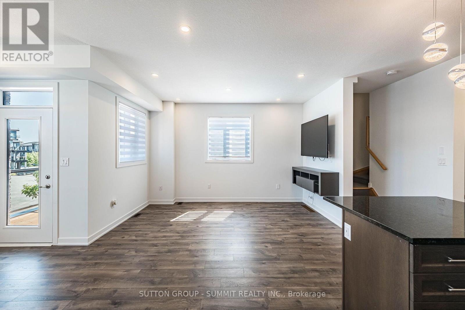 93 - 590 North Service Road, Hamilton, Ontario  L8E 0K5 - Photo 15 - X13624774