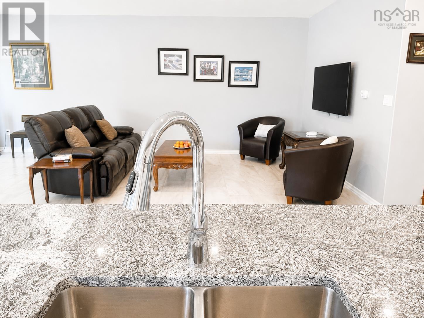 134 High Street, Pictou, Nova Scotia  B0K 1H0 - Photo 4 - 202616743